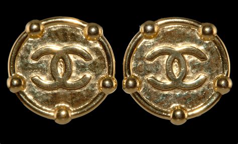 boucle d'oreille chanel fausse|How to Spot Fake Chanel Jewelry .